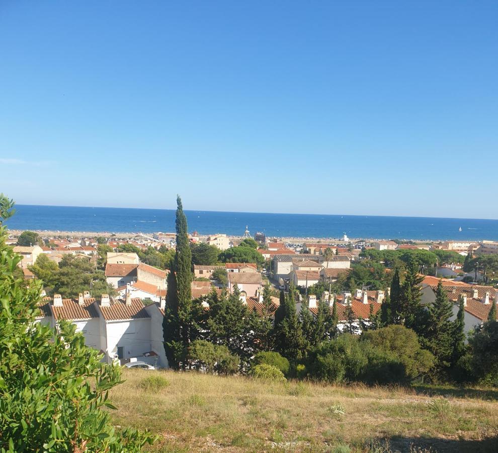 T2 Vue Mer Avec Parking Prive Saint-Pierre-la-Mer  Exterior foto