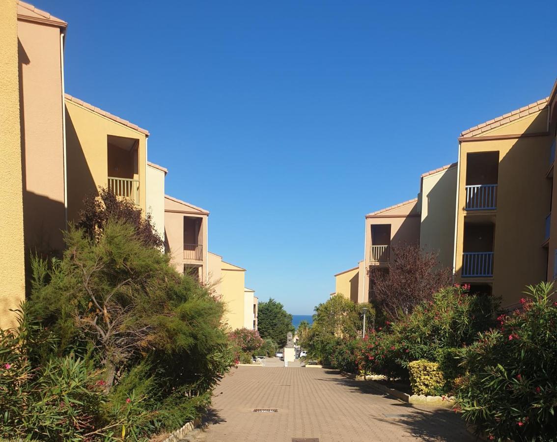 T2 Vue Mer Avec Parking Prive Saint-Pierre-la-Mer  Exterior foto
